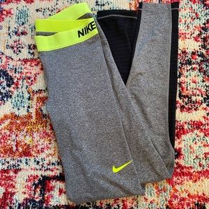 NIKE PRO LEGGINGS